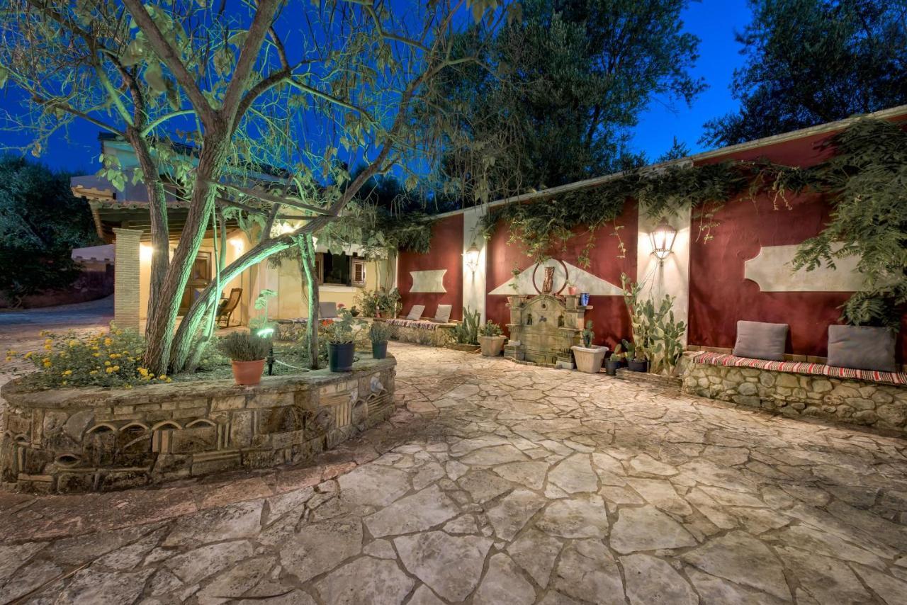 فيلا Sarakino House Of Literature Agios Dimitrios  المظهر الخارجي الصورة